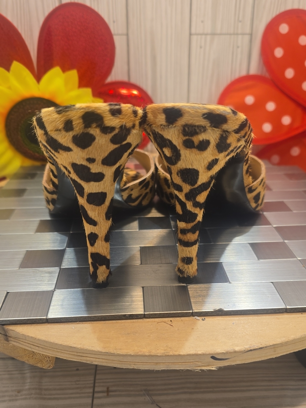 Steve Madden Leopard Print Open-Toe Mule in Yellow and Black - Picture 6 of 11